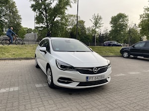 Opel Astra - 2020 - 1.2 benzyna