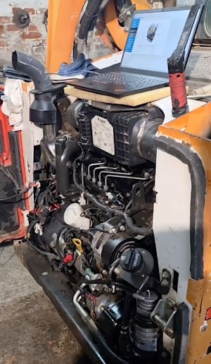 Diagnostyka komputerowa silników Bobcat z Common Rail Delphi  